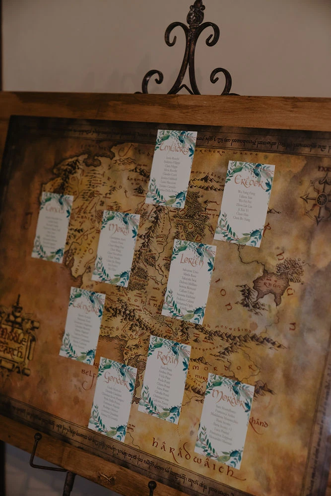 Tableau de mariage  a Tema Signore degli Anelli realizzato per il matrimonio di You e Carla