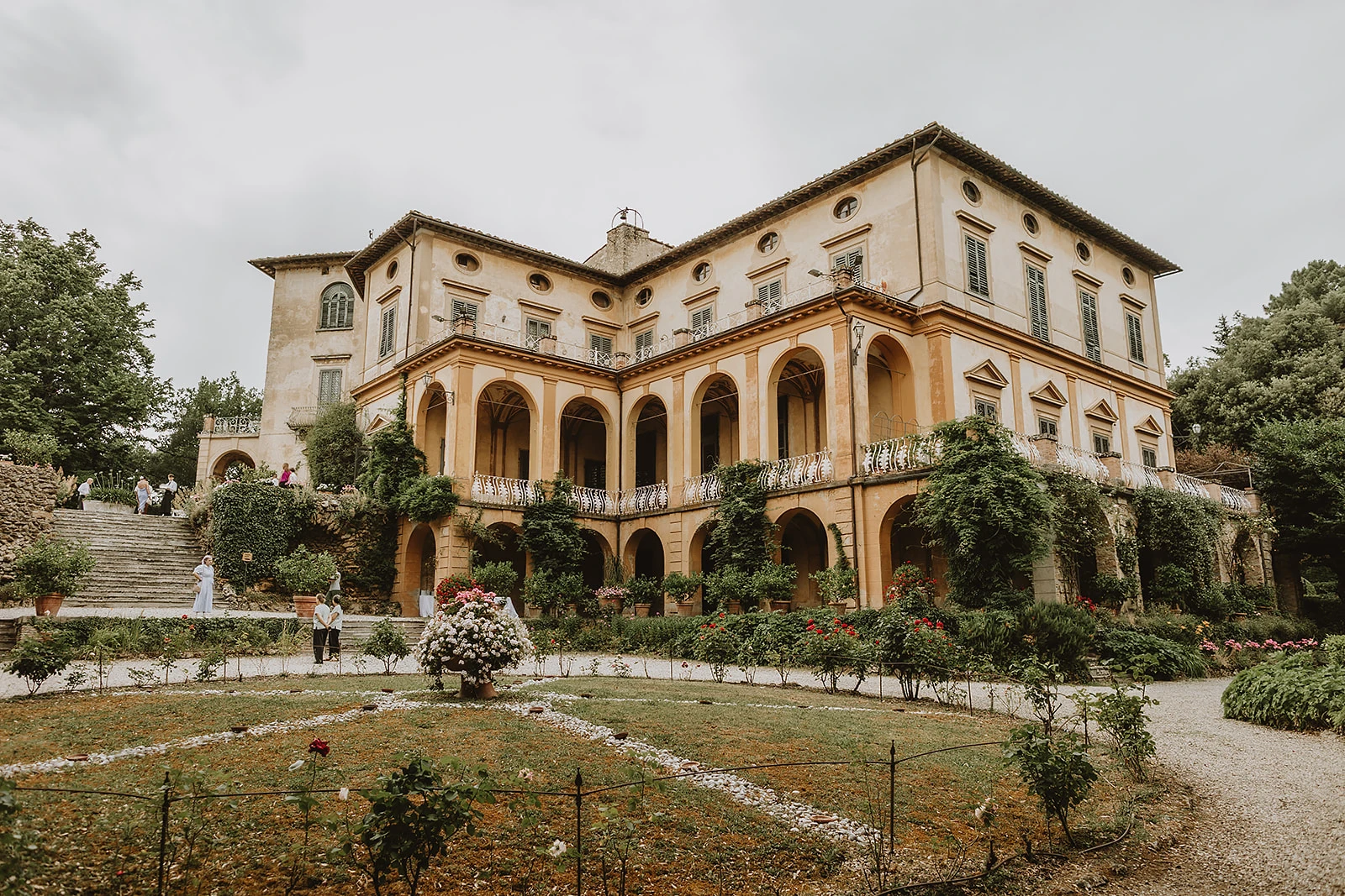 Villa di Striano dimora storica e location per matrimoni inMugello