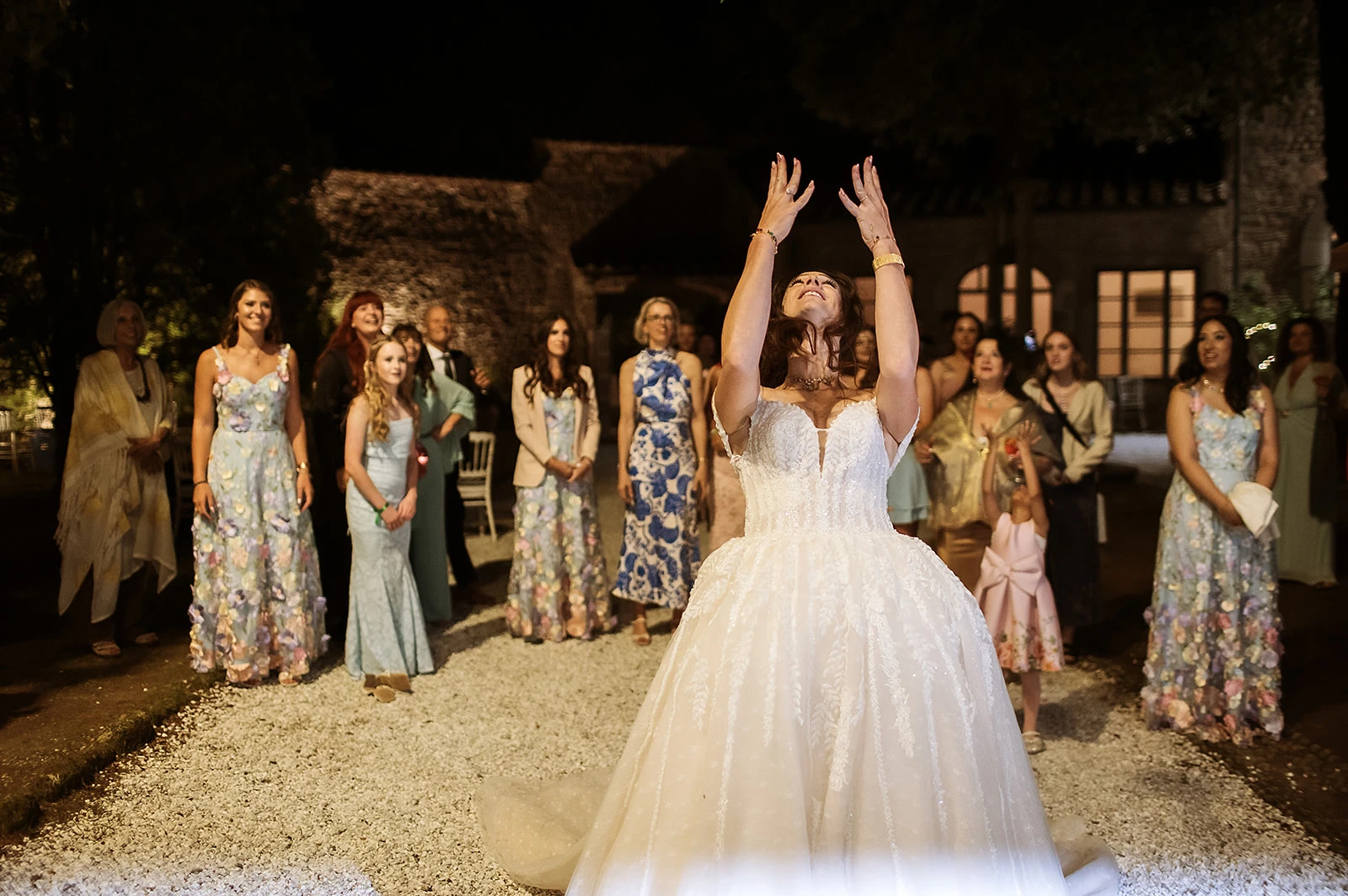 Lancio del bouquet della sposa al Matrimonio destination wedding Phil e Gloria