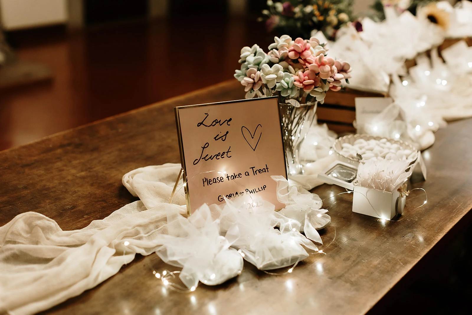 Dettaglio delle bomboniere fatte a mano del matrimonio di Phile e Gloria