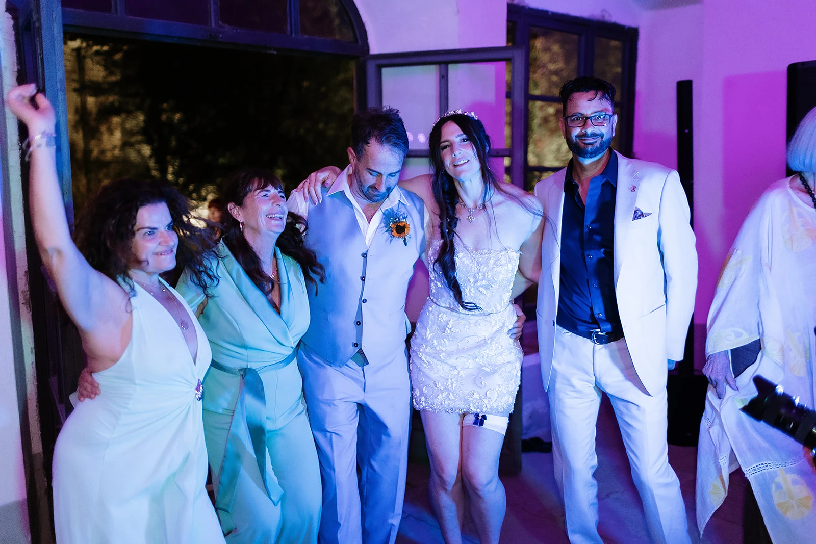 Ballo e musica nel ricevimento di matrimonio