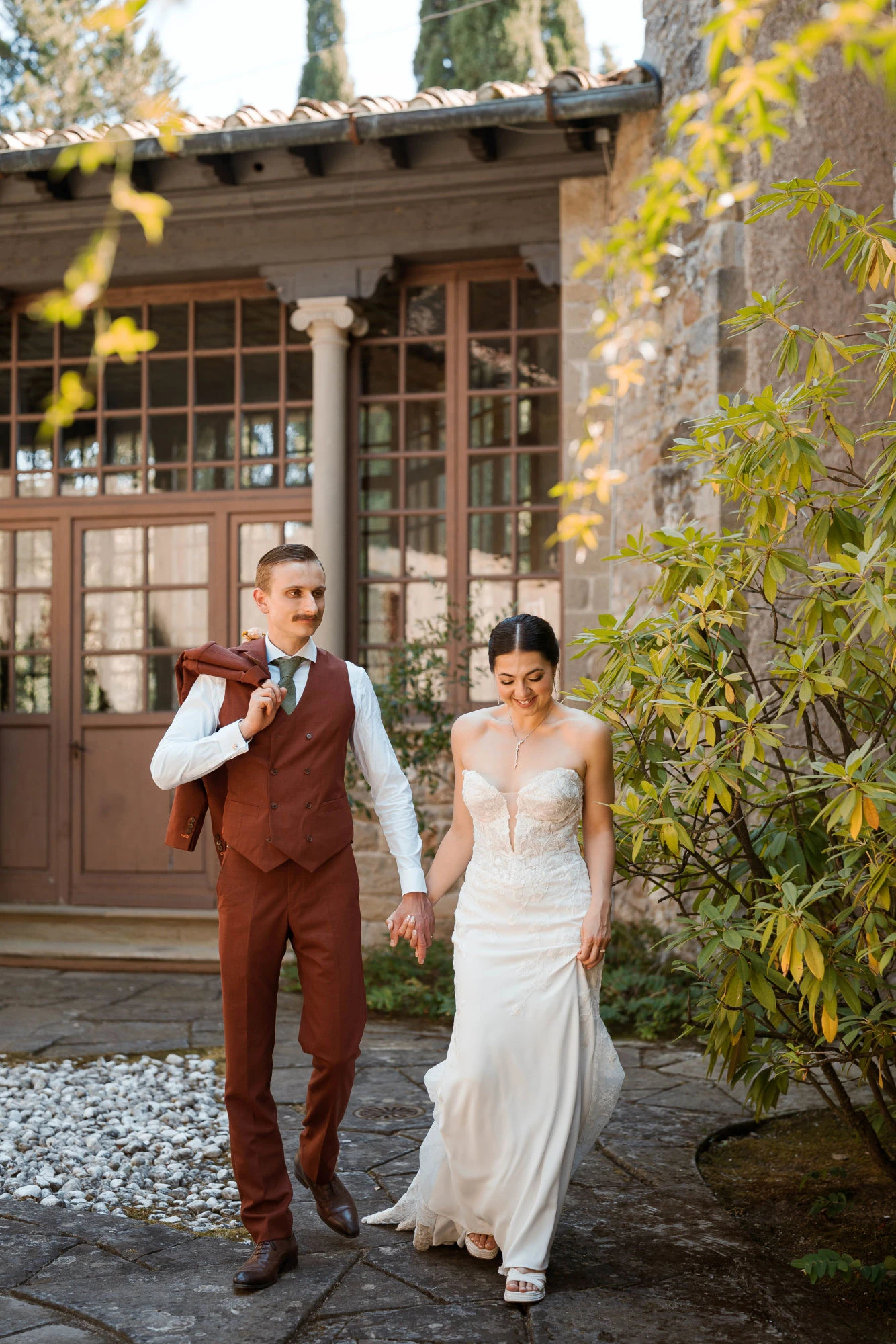Gli sposi durante lo shooting fotografico del matrimonio al Castello di Barberino